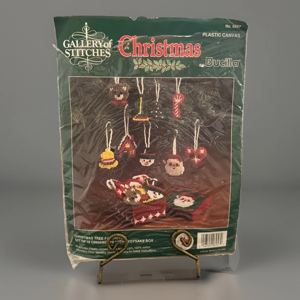 Bucilla Vintage Christmas Tree Favorites Set Pre Cut Plastic Canvas Kit 6957